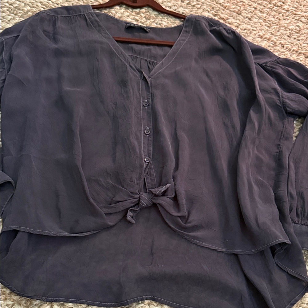 Maven West Navy Button-Front V-Neck Tie Hem Blouse
